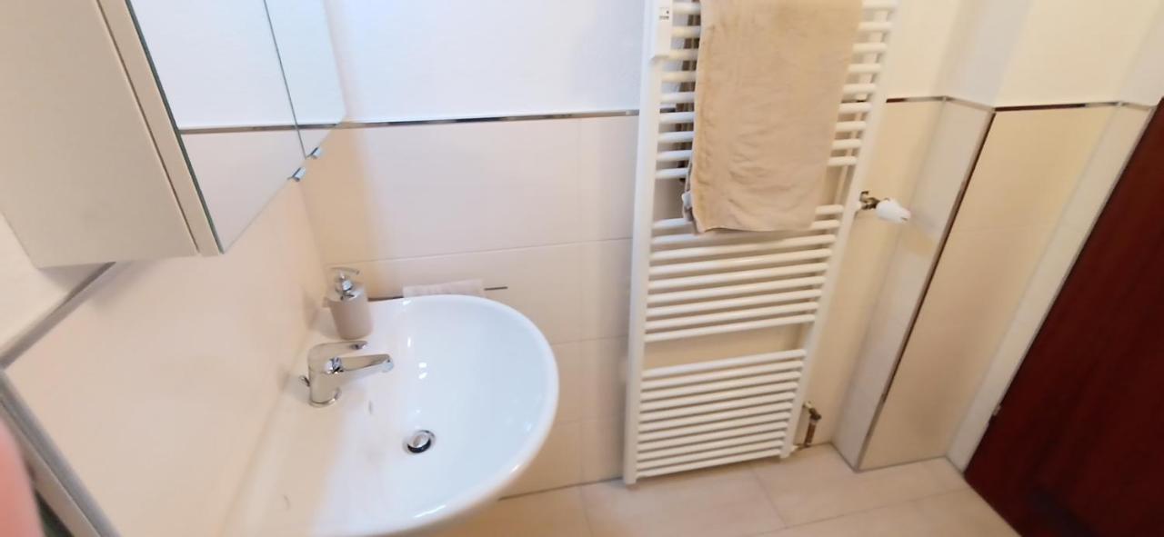 Bodensee Apartments Friedrichshafen Schnetzenhausen Eksteriør bilde